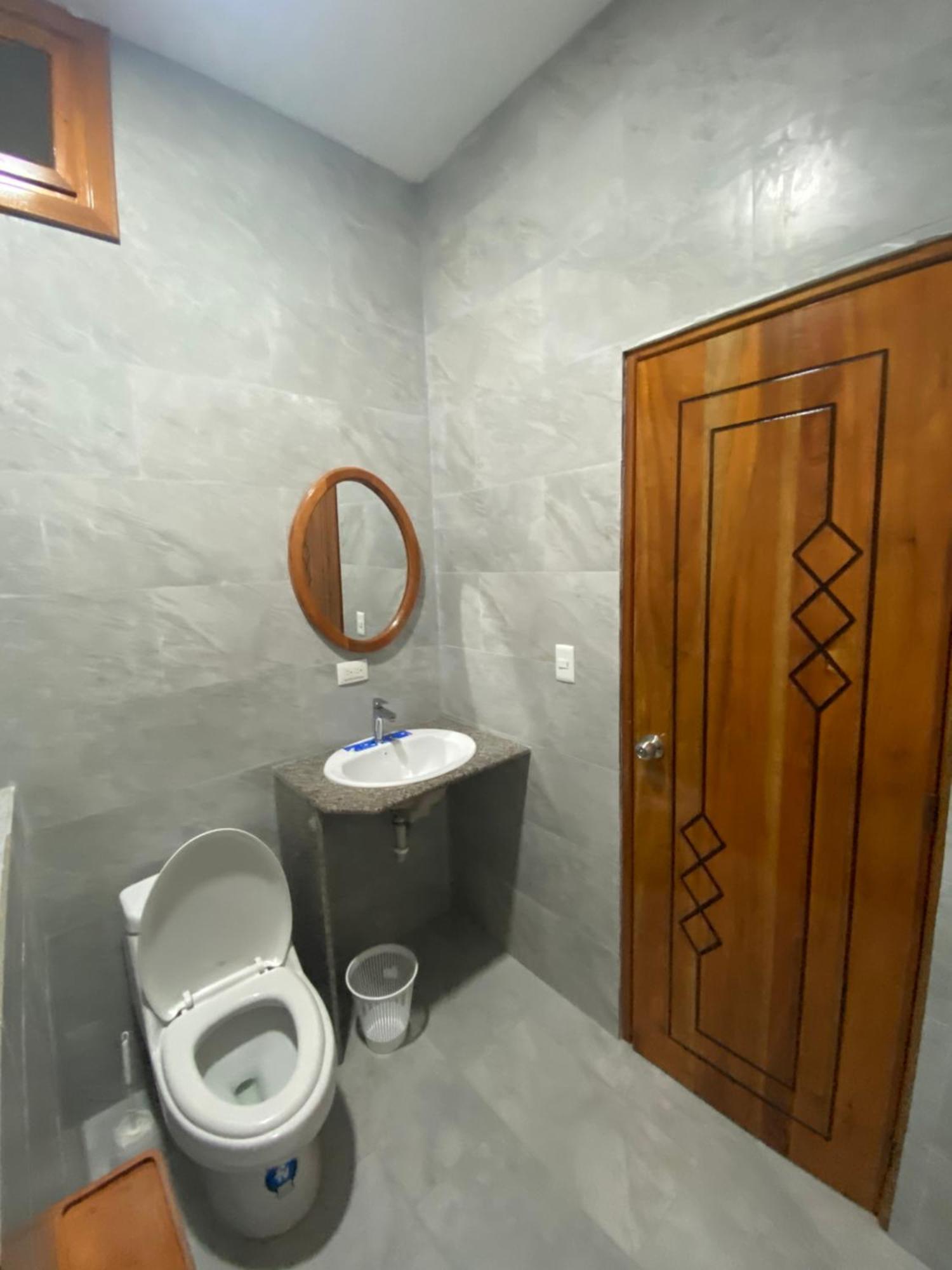Penguin House Hotel ปวยร์โต วิลยามิล ภายนอก รูปภาพ